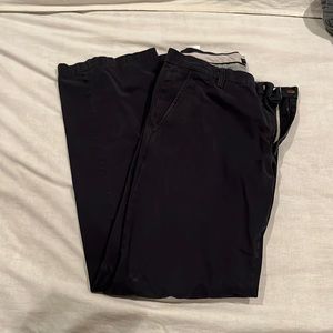 Banana Republic Men’s Dawson Chino Pants